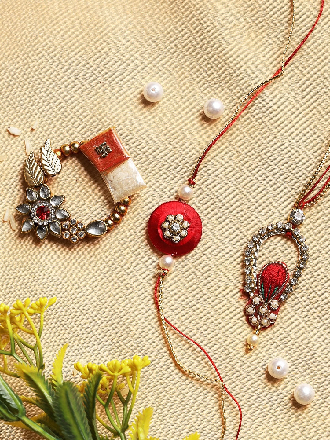 

Aapno Rajasthan Red Thread Rakhi With Lumba