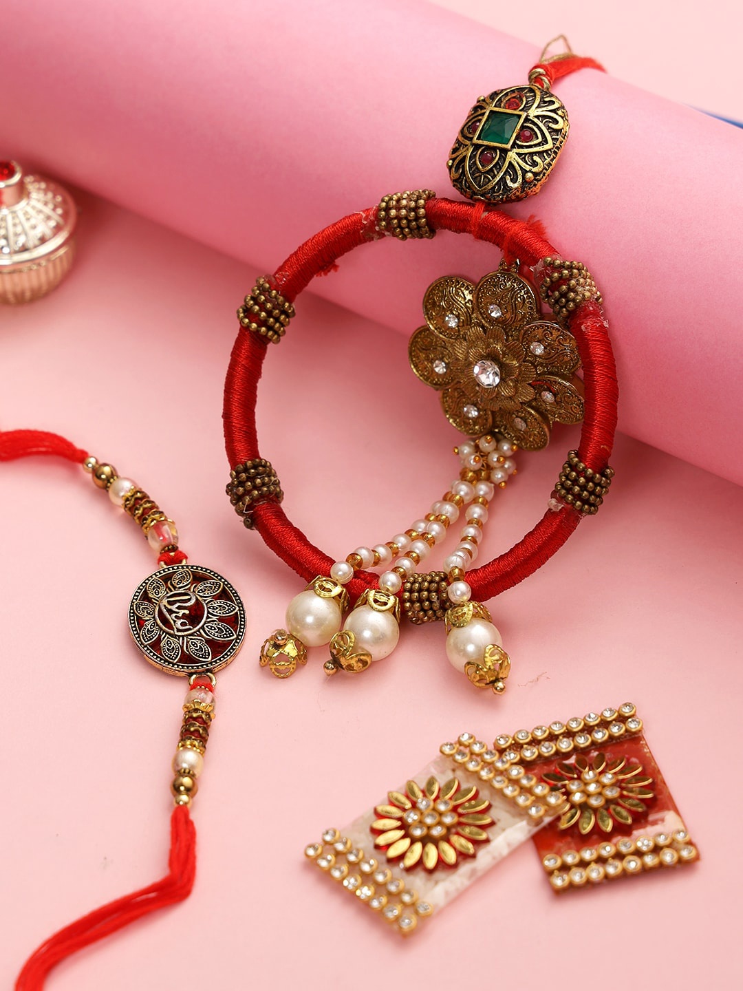 

Aapno Rajasthan Red & Gold-Toned Set of 2 Bhaiya Bhabhi Rakhi