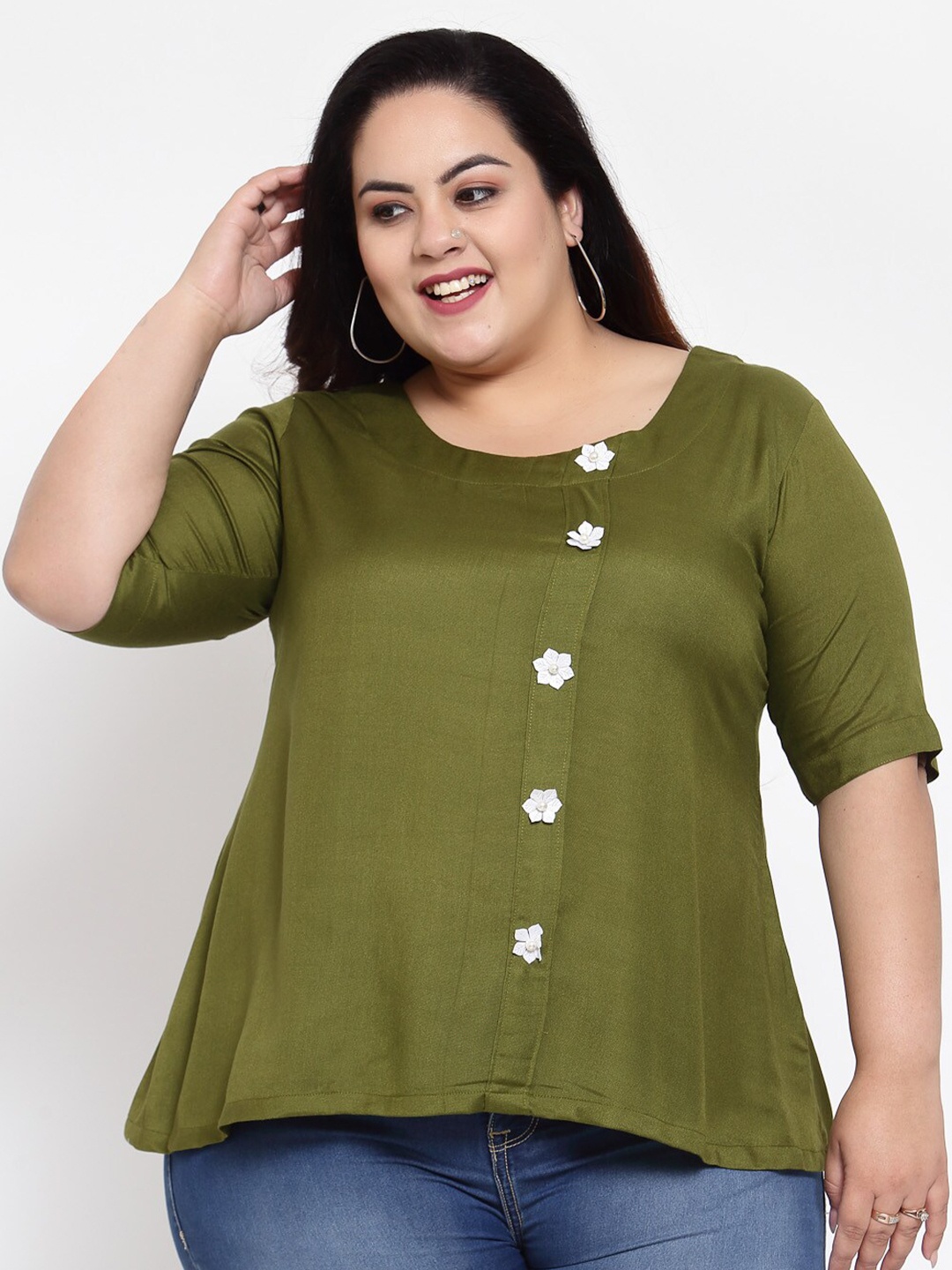 

FAZZN Plus Size Green Solid Round Neck Top