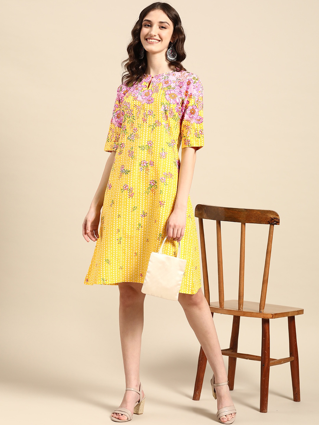 

Sangria Yellow & Pink Pure Cotton Floral Printed Ethnic A-Line Dress