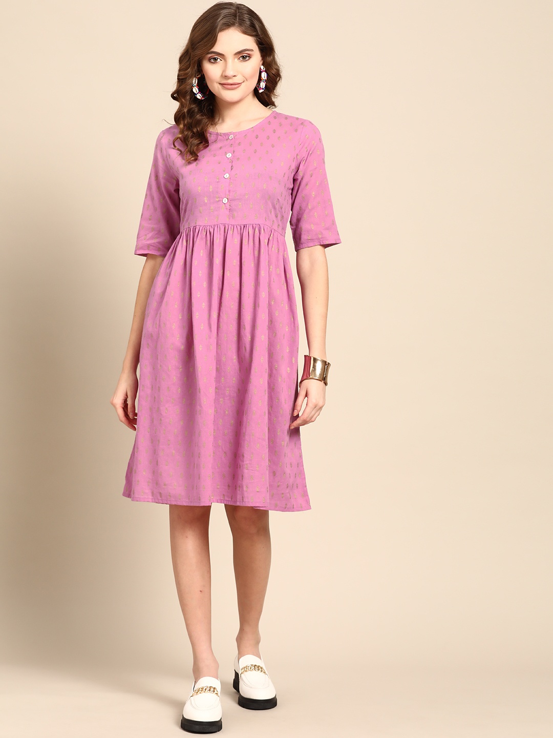 

Sangria Women Pink & Golden Pure Cotton Ethnic Motifs Print A-line Dress, Lavender