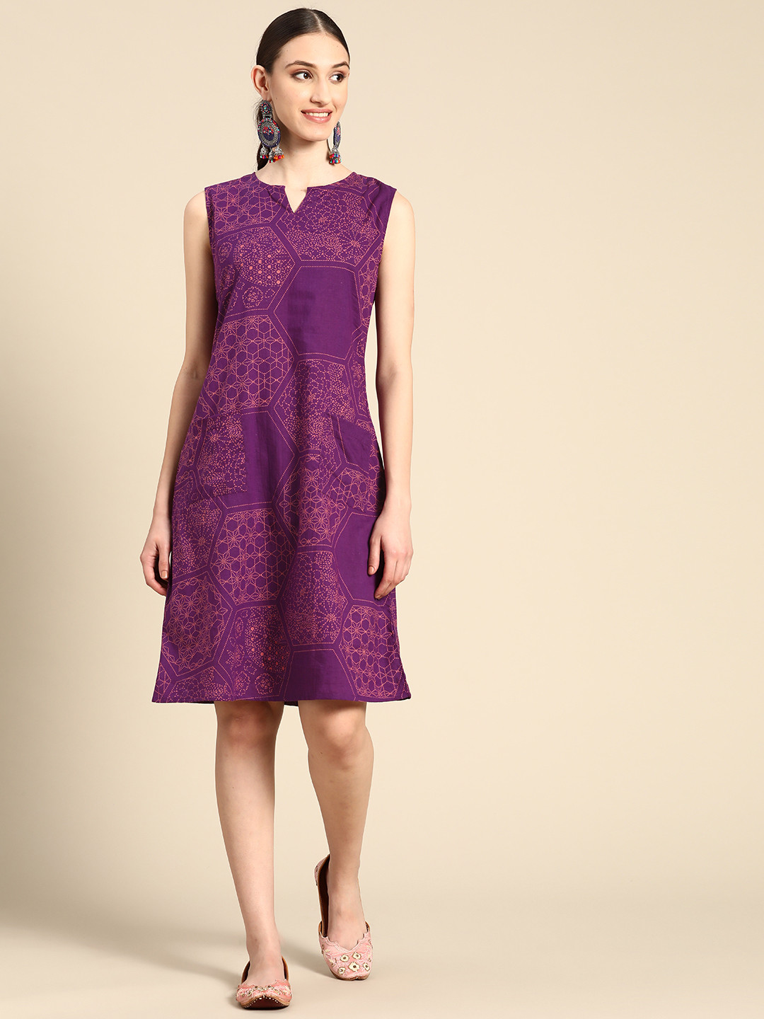 

Sangria Purple & Pink Printed Pure Cotton A-Line Dress