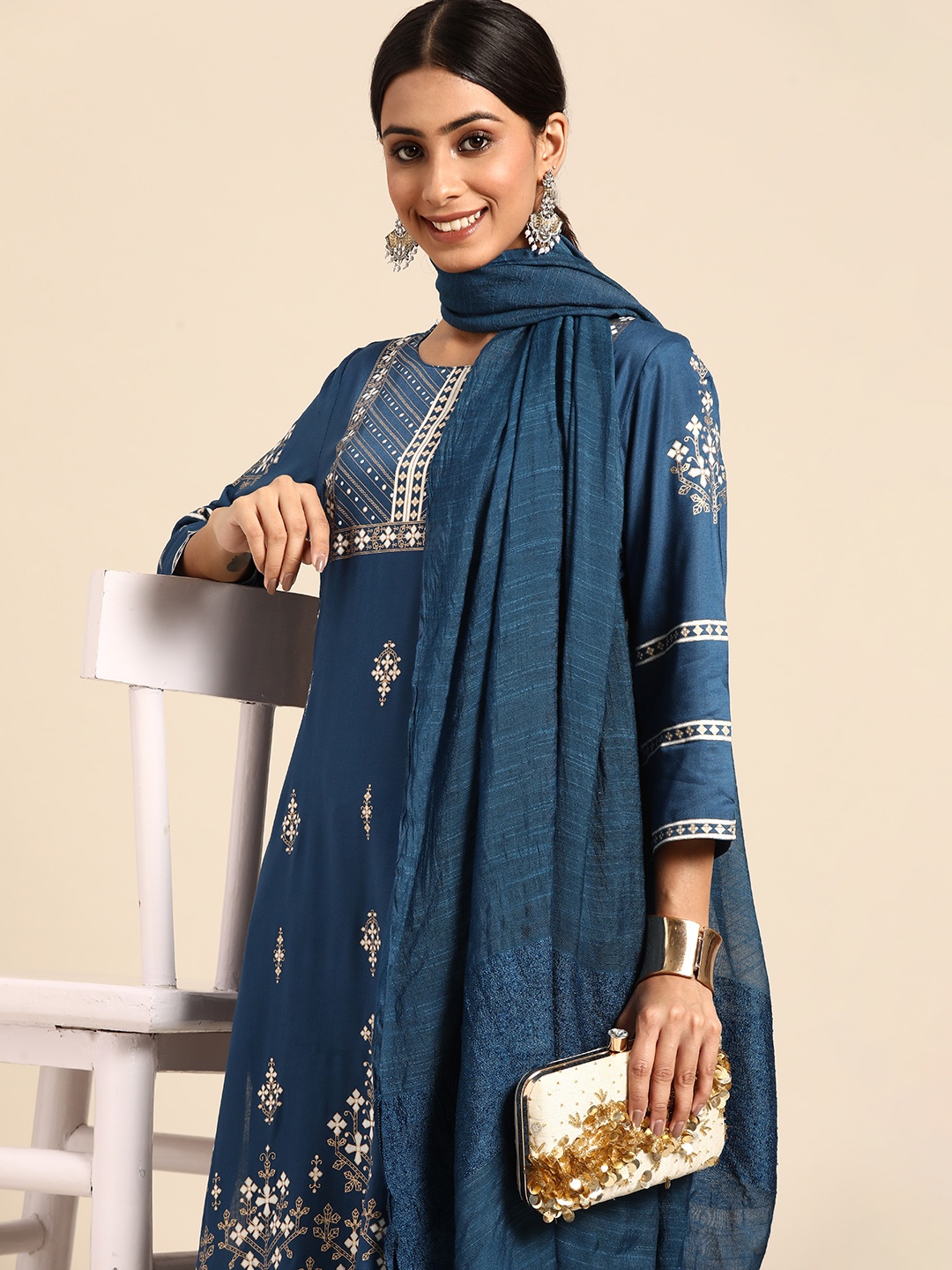 

Sangria Women Teal Blue & White Ethnic Motifs Printed Kurta with Palazzos & With Dupatta