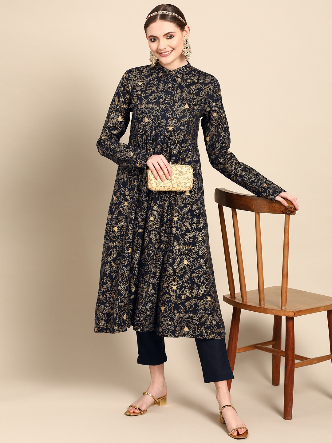 

Sangria Women Navy Blue Ethnic Motifs Printed Pure Cotton Kurta with Trousers