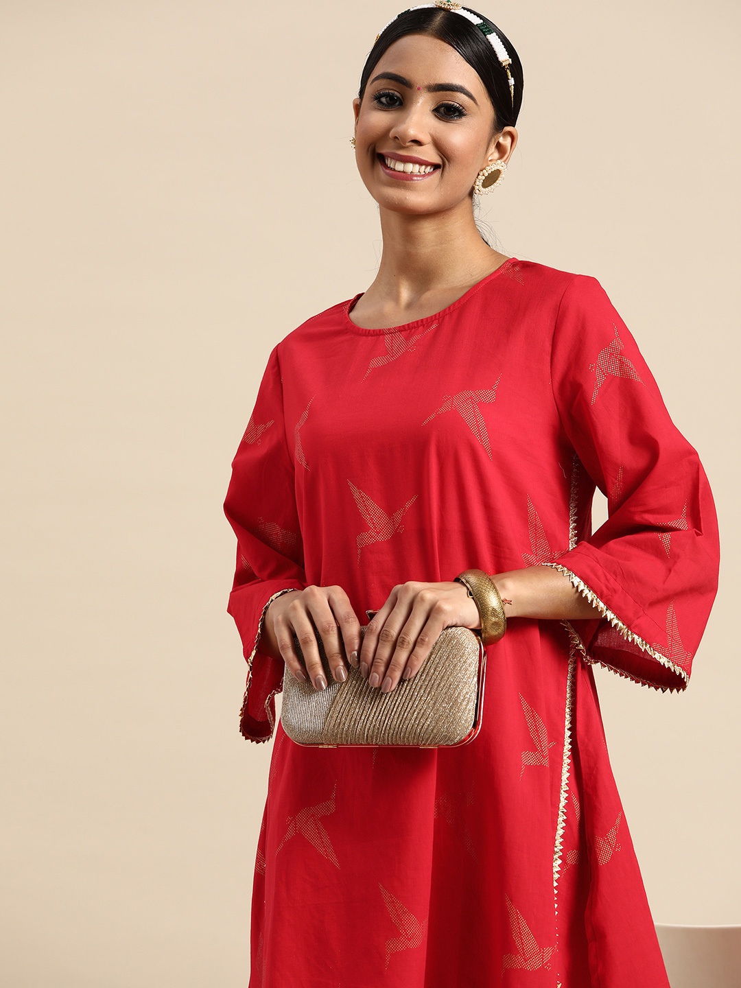 

Sangria Women Red & Gold-Toned Printed Gotta Patti Pure Cotton Kurta with Trousers