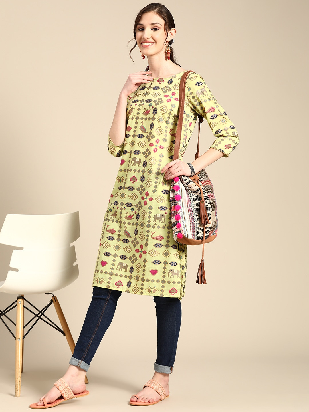 

Sangria Women Green & Golden Ethnic Motifs Printed Kurta