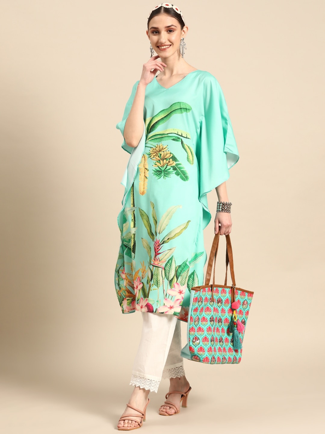 

Sangria Floral Printed Kimono Sleeves Kaftan Kurta, Turquoise blue