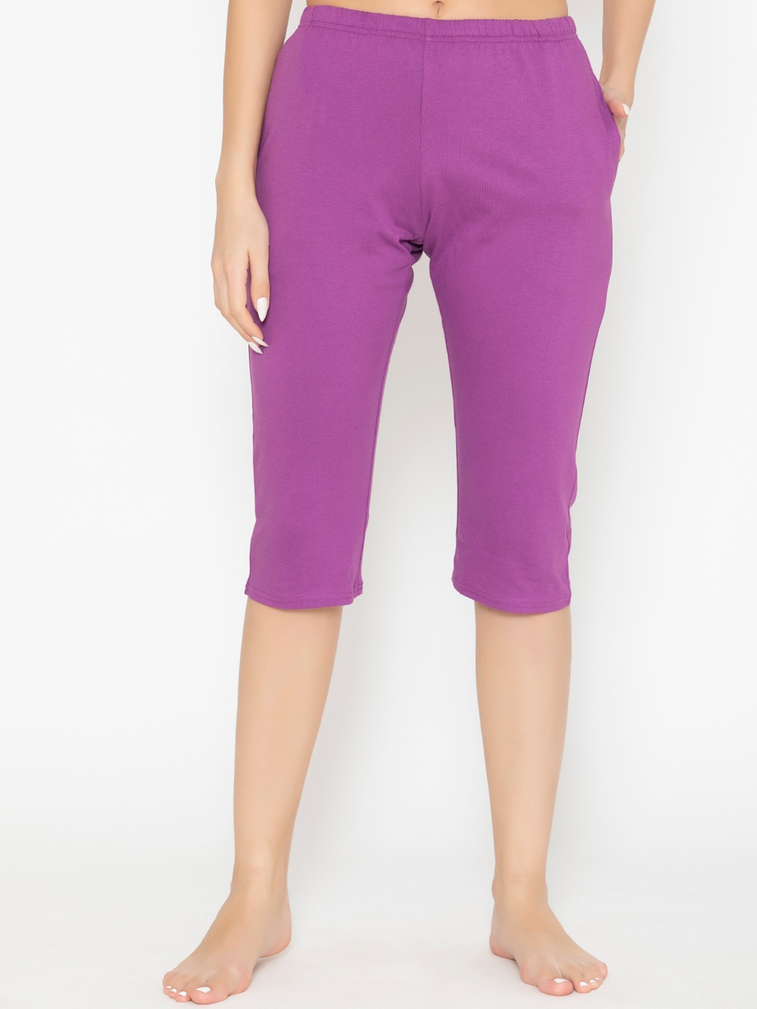 

Vami Women Purple Capris