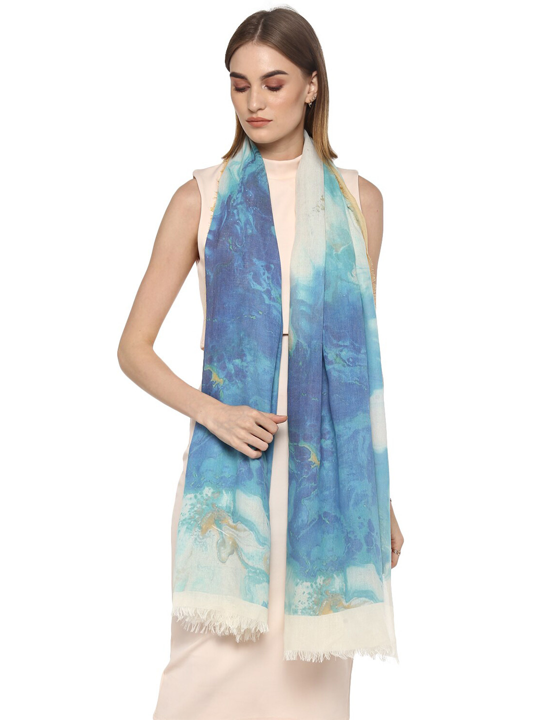 

Rhe-Ana Women Blue & White Printed Stole
