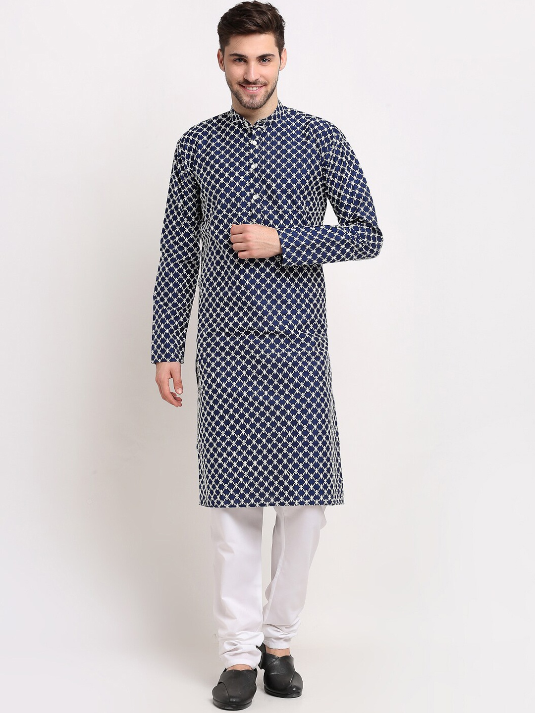 

Jompers Men Navy Blue Ethnic Motifs Embroidered Chikankari Dupion Silk Kurta with Pyjamas
