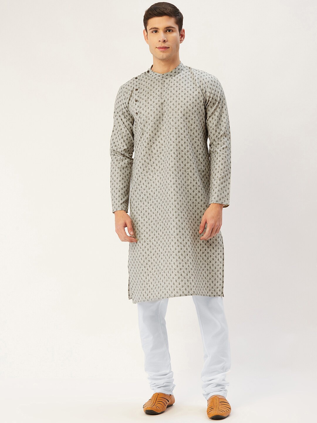 

Jompers Men Grey Angrakha Kurta with Pyjamas