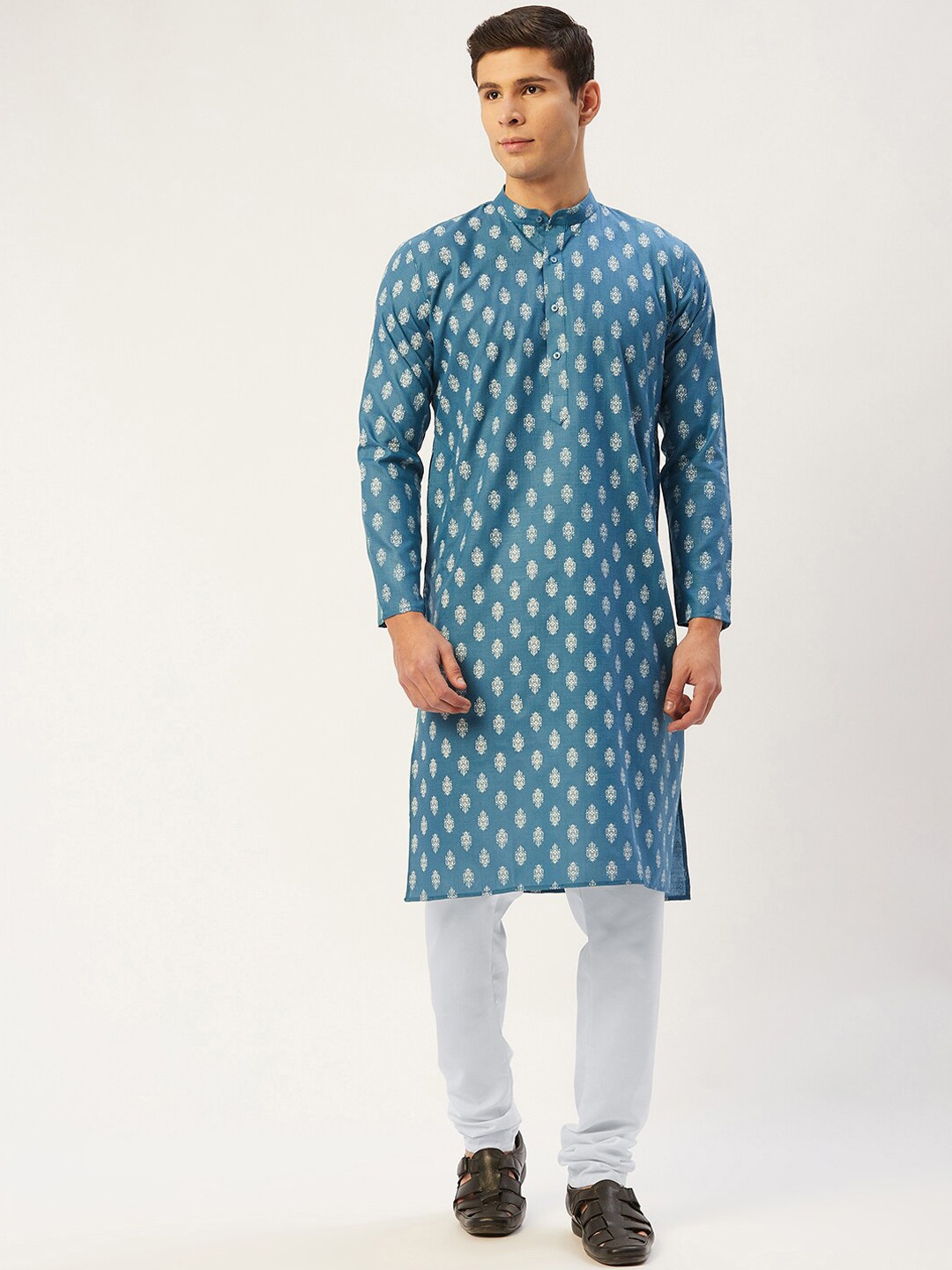 

Jompers Men Teal Ethnic Motifs Printed Kurta with Churidar