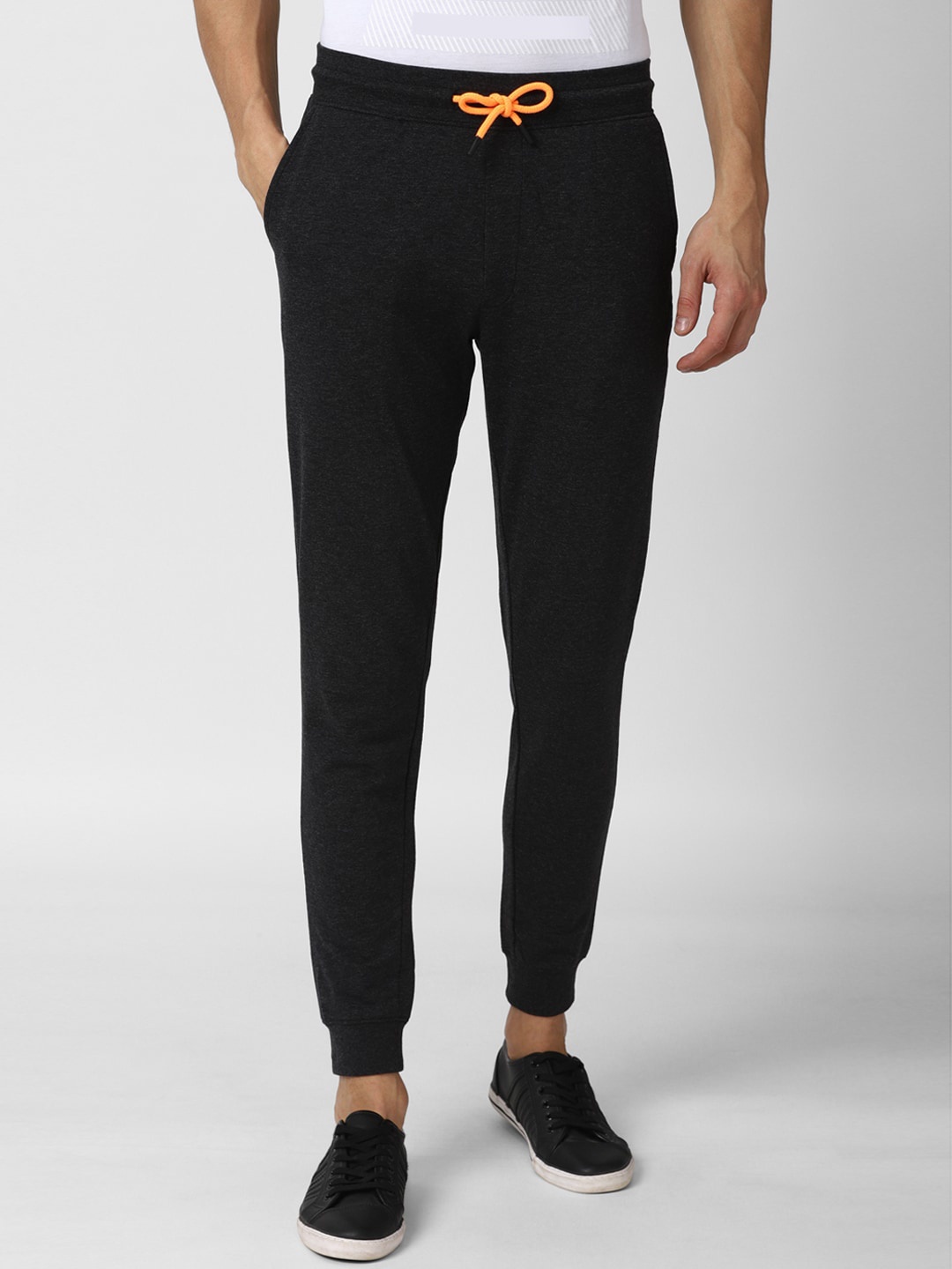 

Peter England Men Black Solid Joggers