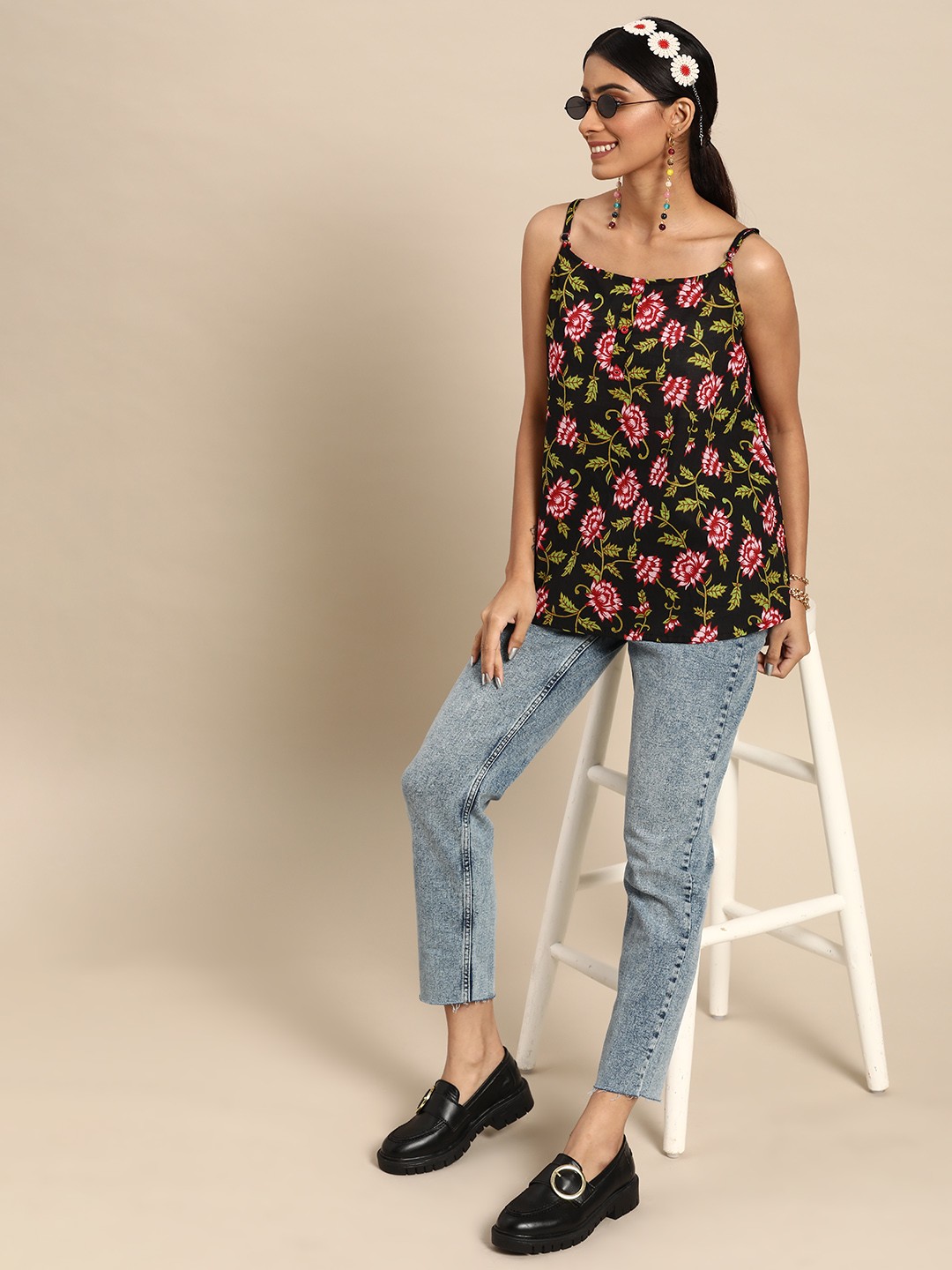 

Sangria Black & Red Pure Cotton Floral Print Top