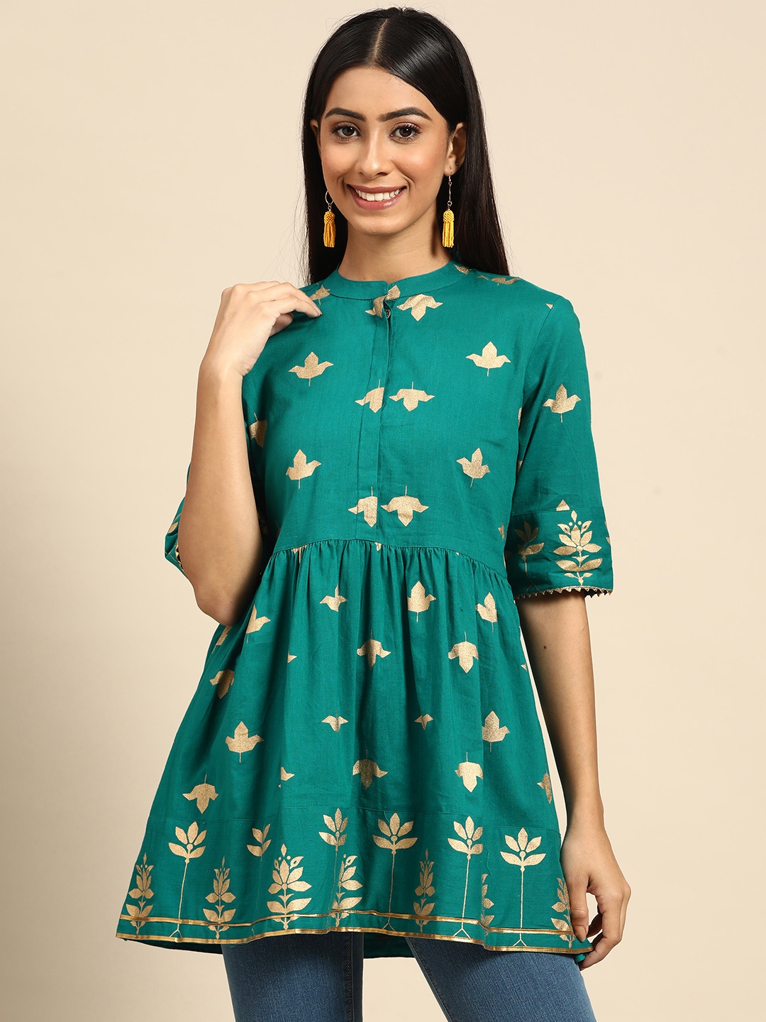 

Sangria Teal Green & Golden Floral Print Mandarin Collar Top