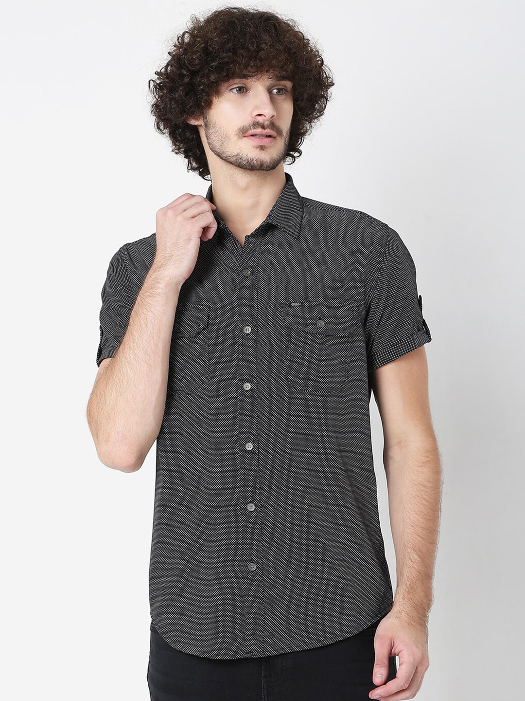 

Mufti Men Black Classic Slim Fit Printed Pure Cotton Casual Shirt