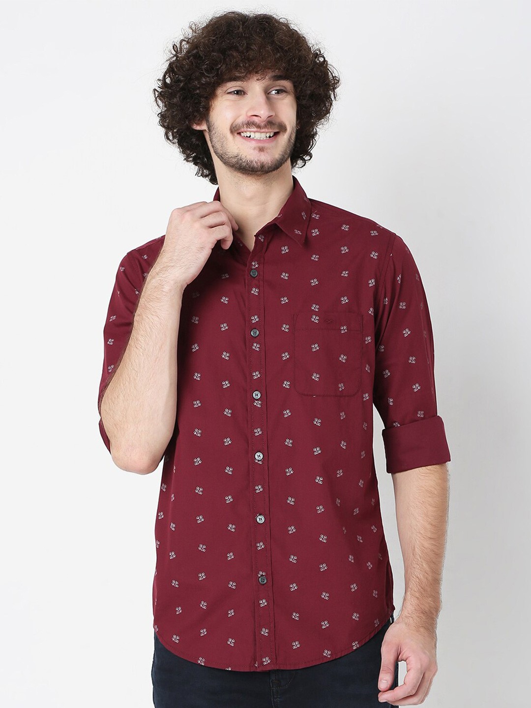 

Mufti Men Maroon Classic Slim Fit Printed Pure Cotton Casual Shirt