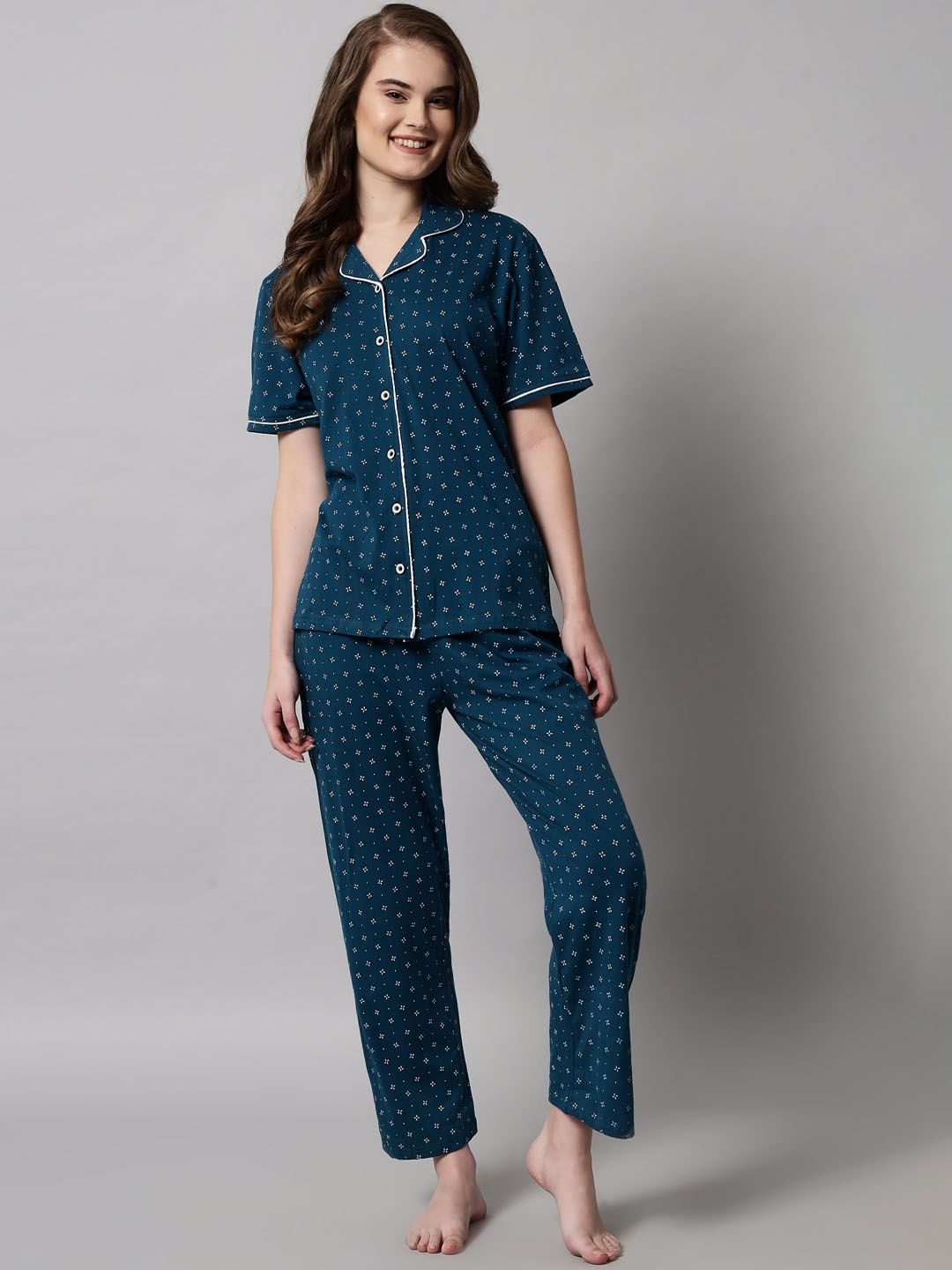 

SEPHANI Women Teal & White Printed Night suit