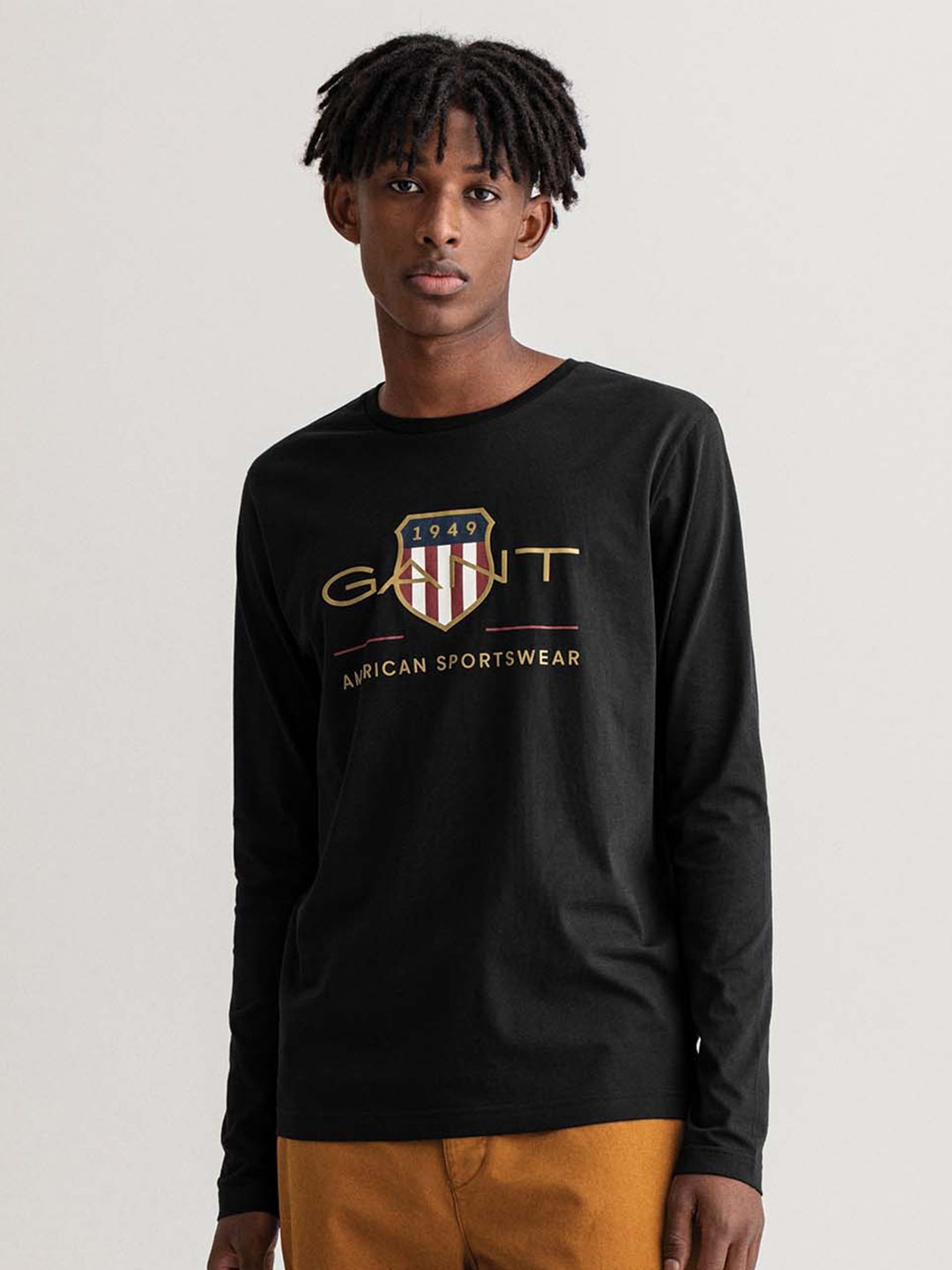 

GANT Regular Fit Logo Mania Round Neck Tshirts, Black