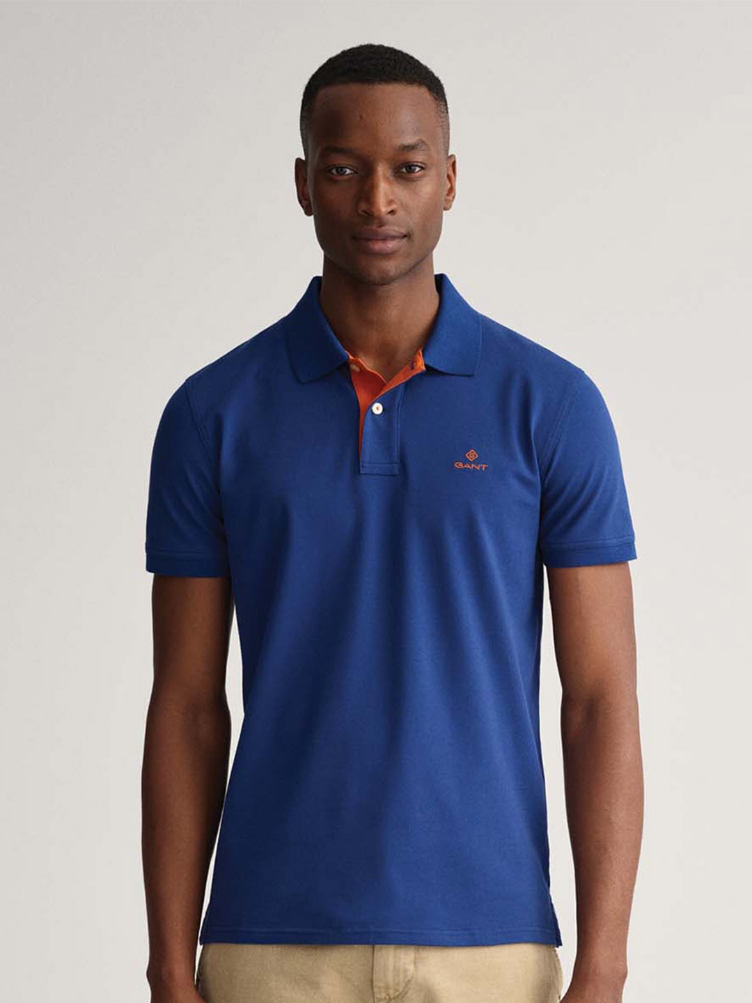 

GANT Men Blue Solid Polo Collar T-shirt