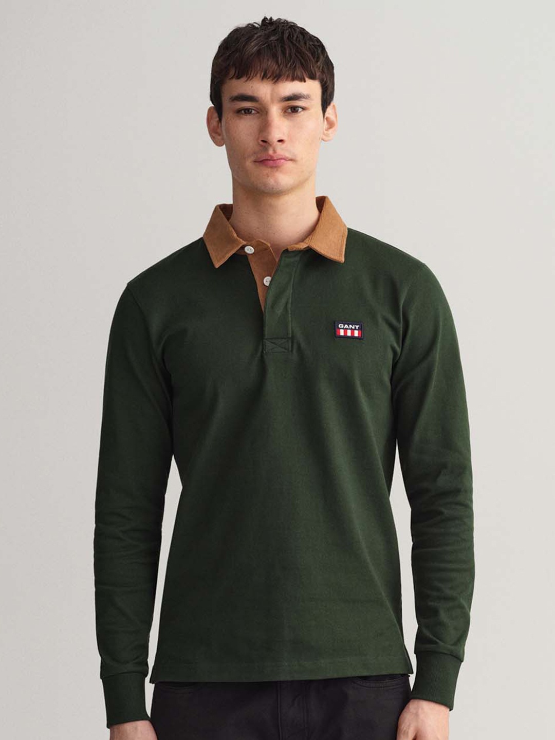 

GANT Men Green Polo Collar Applique Cotton T-shirt