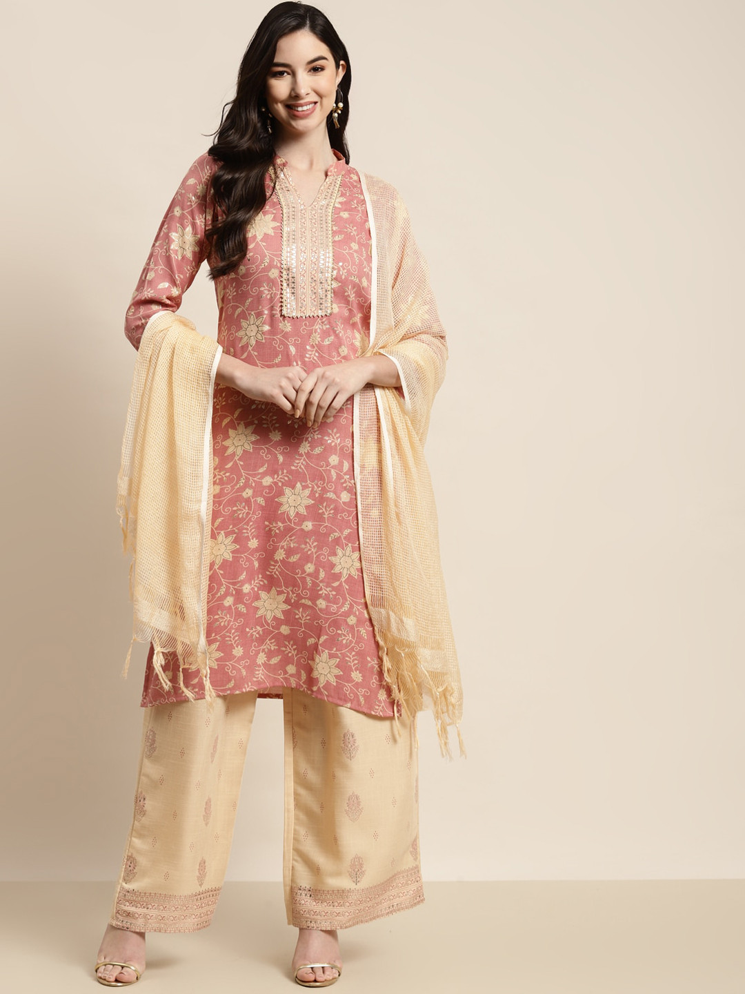 

Jompers Women Pink Floral Printed Gotta Patti Kurta with Palazzos & With Dupatta