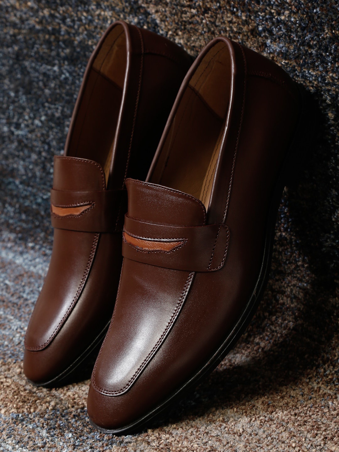 

LOUIS STITCH Men Brown Solid Leather Formal Loafers