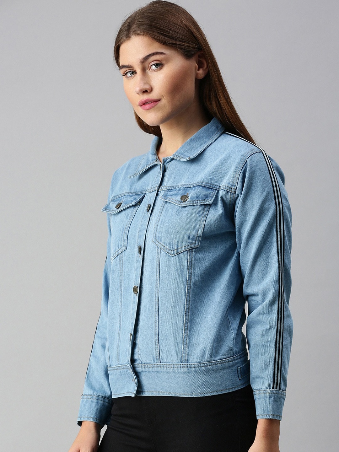 

VOXATI Women Blue Washed Denim Jacket