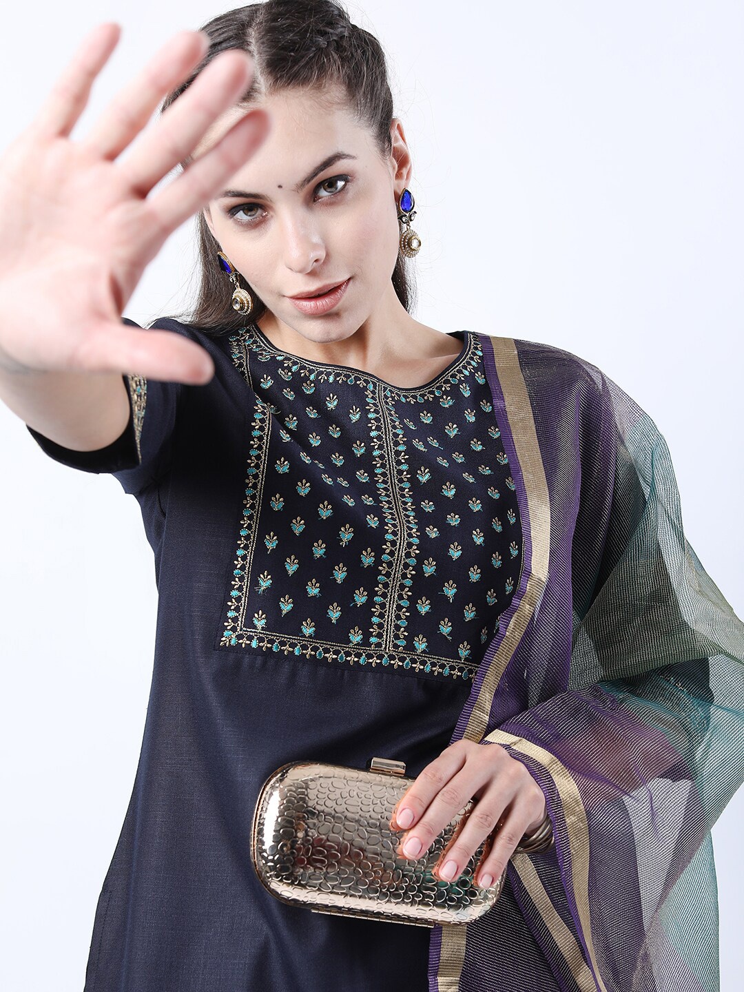 

KETCH Women Navy Blue Ethnic Motifs Yoke Design Kurta with Palazzos & With Dupatta