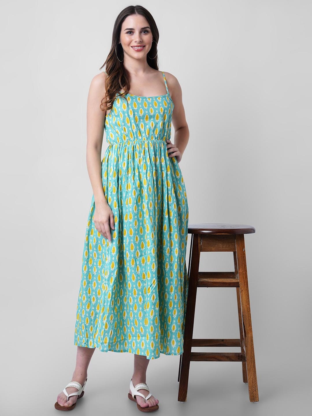 

Mollar Women Green Rayon Floral Print Fit and Flare A-Line Maxi Dress