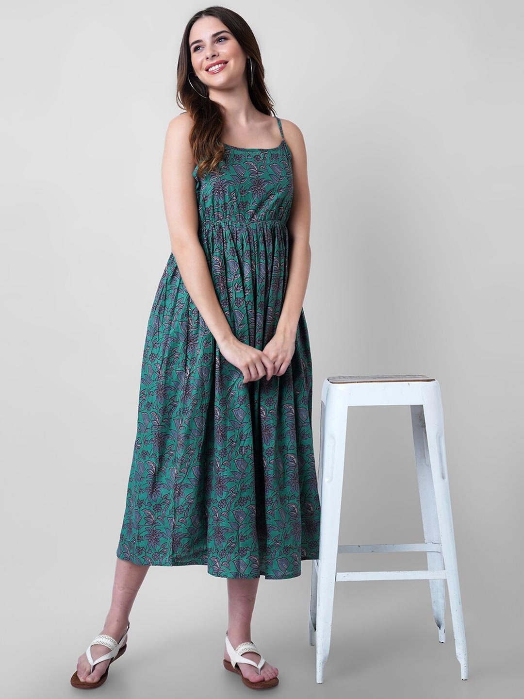 

Mollar Green Floral Print Fit and Flare Maxi Dress