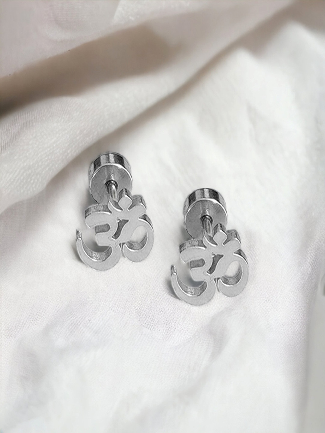 

Goldnera Silver-Toned Geometric Studs Earrings