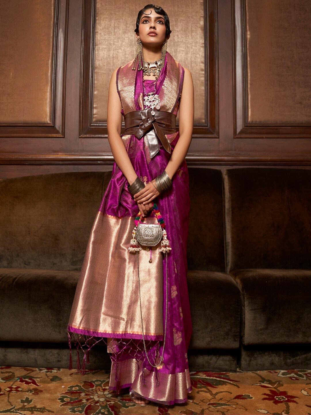 

Mitera Women Purple & Gold-Toned Woven Design Zari Silk Blend Banarasi Saree