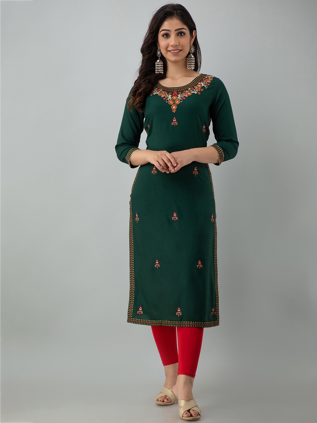 

Charu Women Green & Red Floral Embroidered Thread Work Kurta