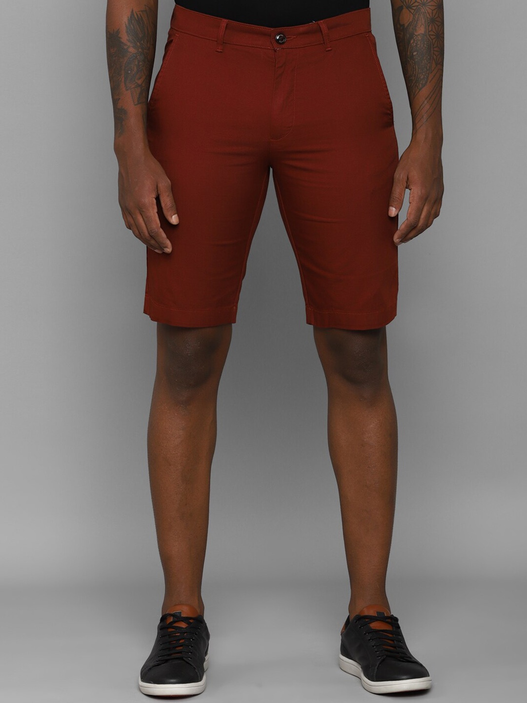 

Allen Solly Men Maroon Solid Slim Fit Shorts