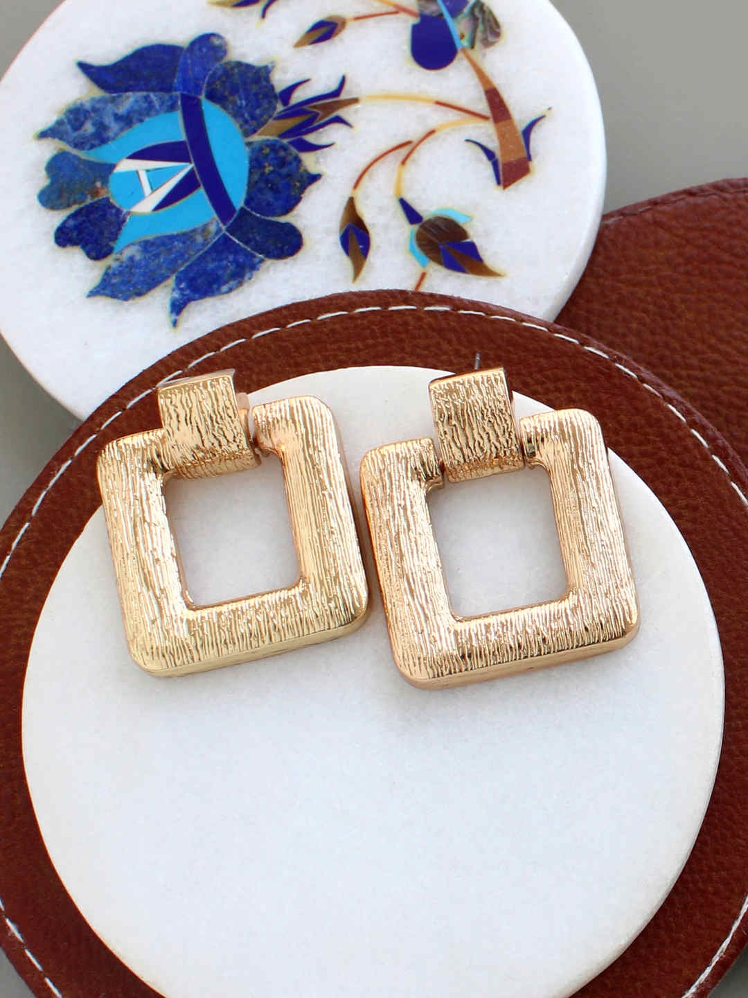 

Runway Ritual Women Gold-Toned Square Drop Earrings