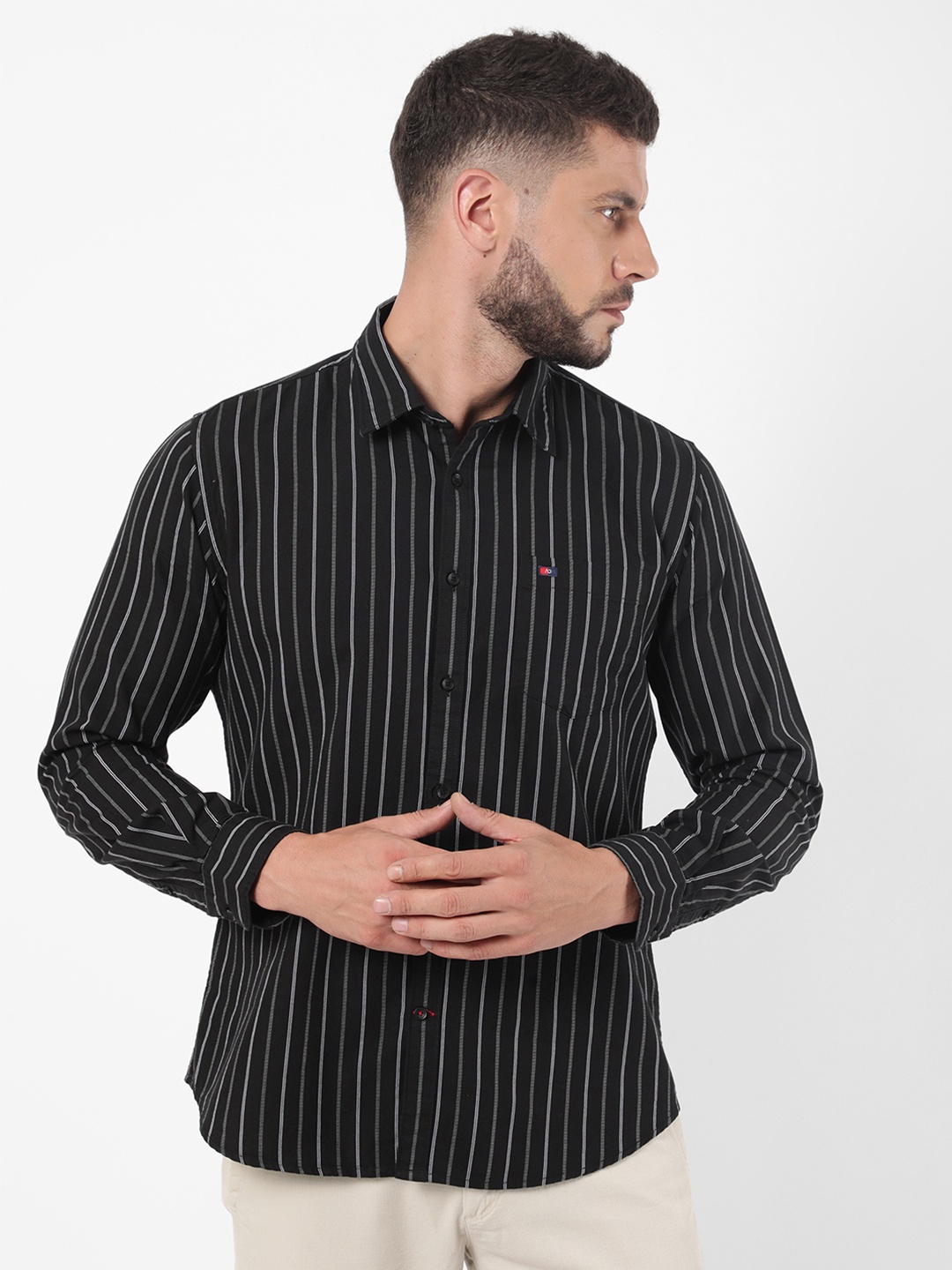 

AD By Arvind Men Black Slim Fit Striped Casual Shirt