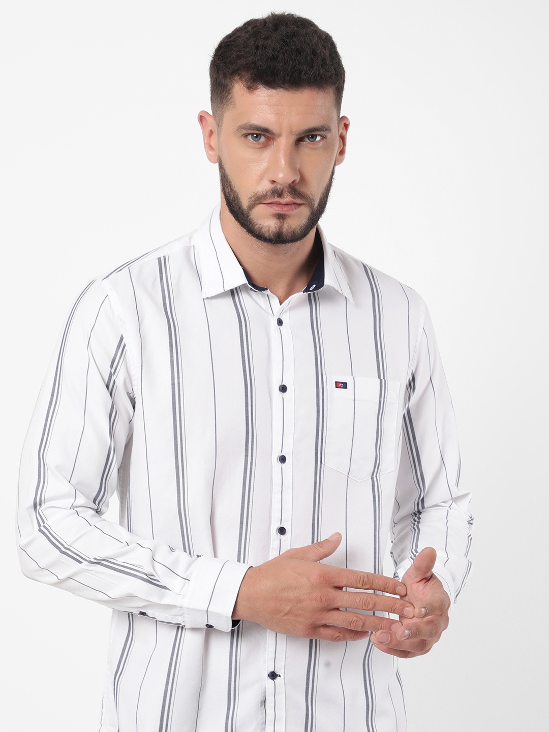 

AD By Arvind Men White Slim Fit Striped Casual Shirt