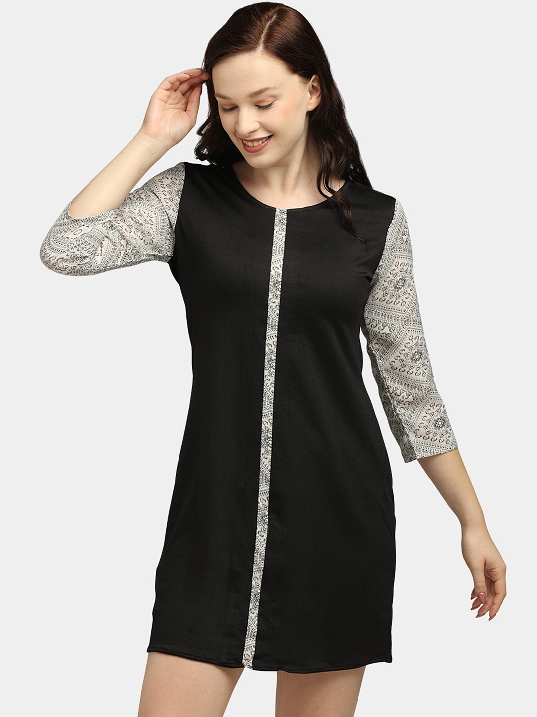 

IDK Black & Beige Printed Sheath Dress