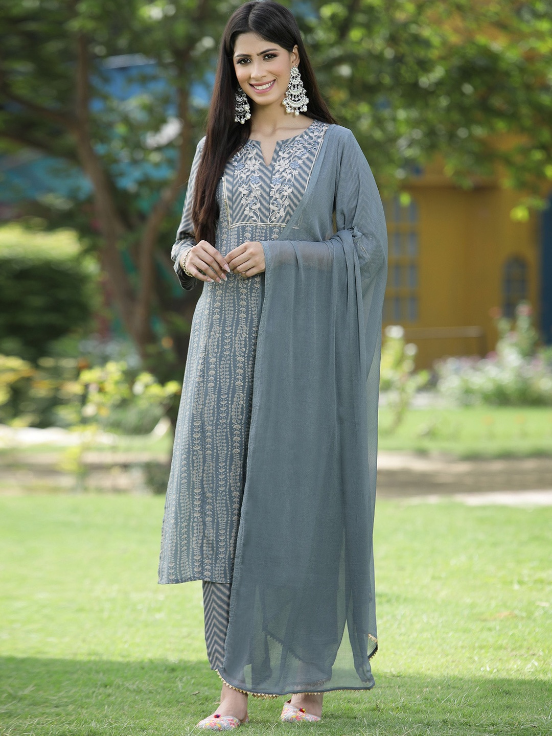 

Juniper Women Grey Floral Embroidered Kurta Palazzos & With Dupatta