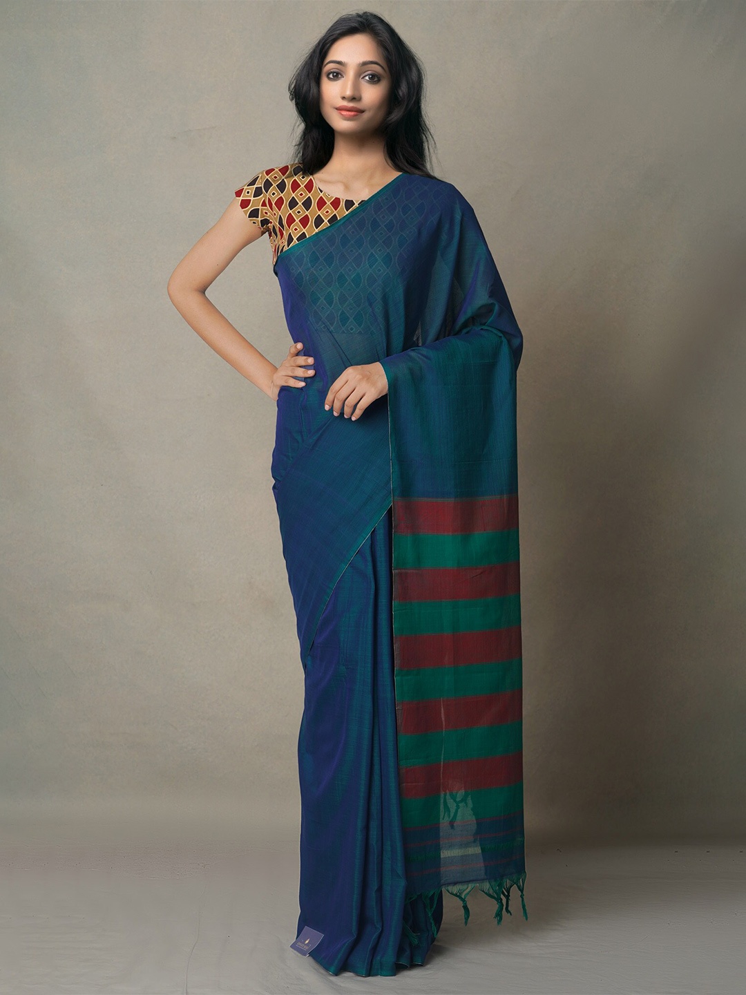 

Unnati Silks Green & Blue Pure Cotton Narayan Peth Saree