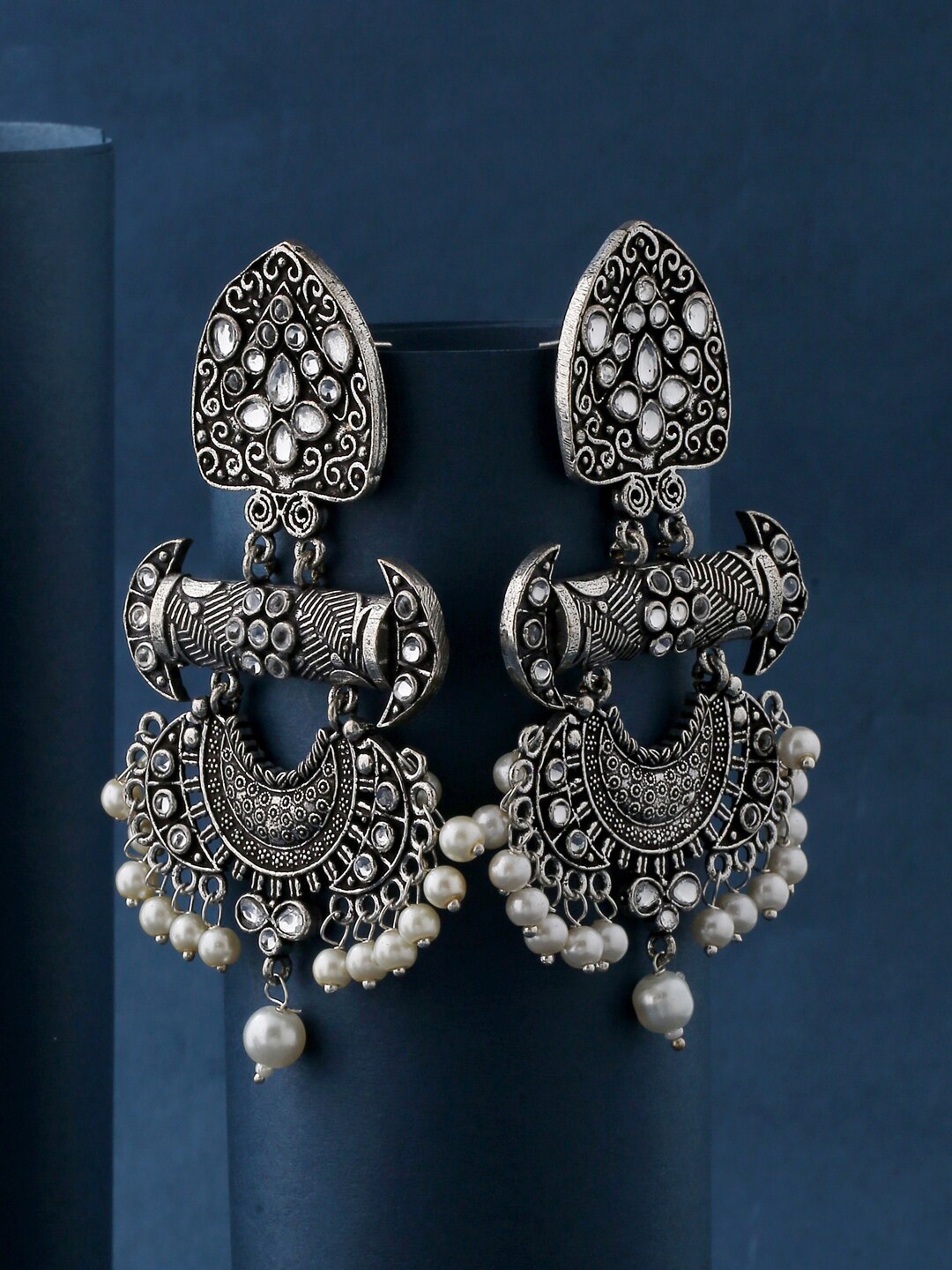 

kashwini Silver-Toned & White Contemporary Chandbalis Earrings