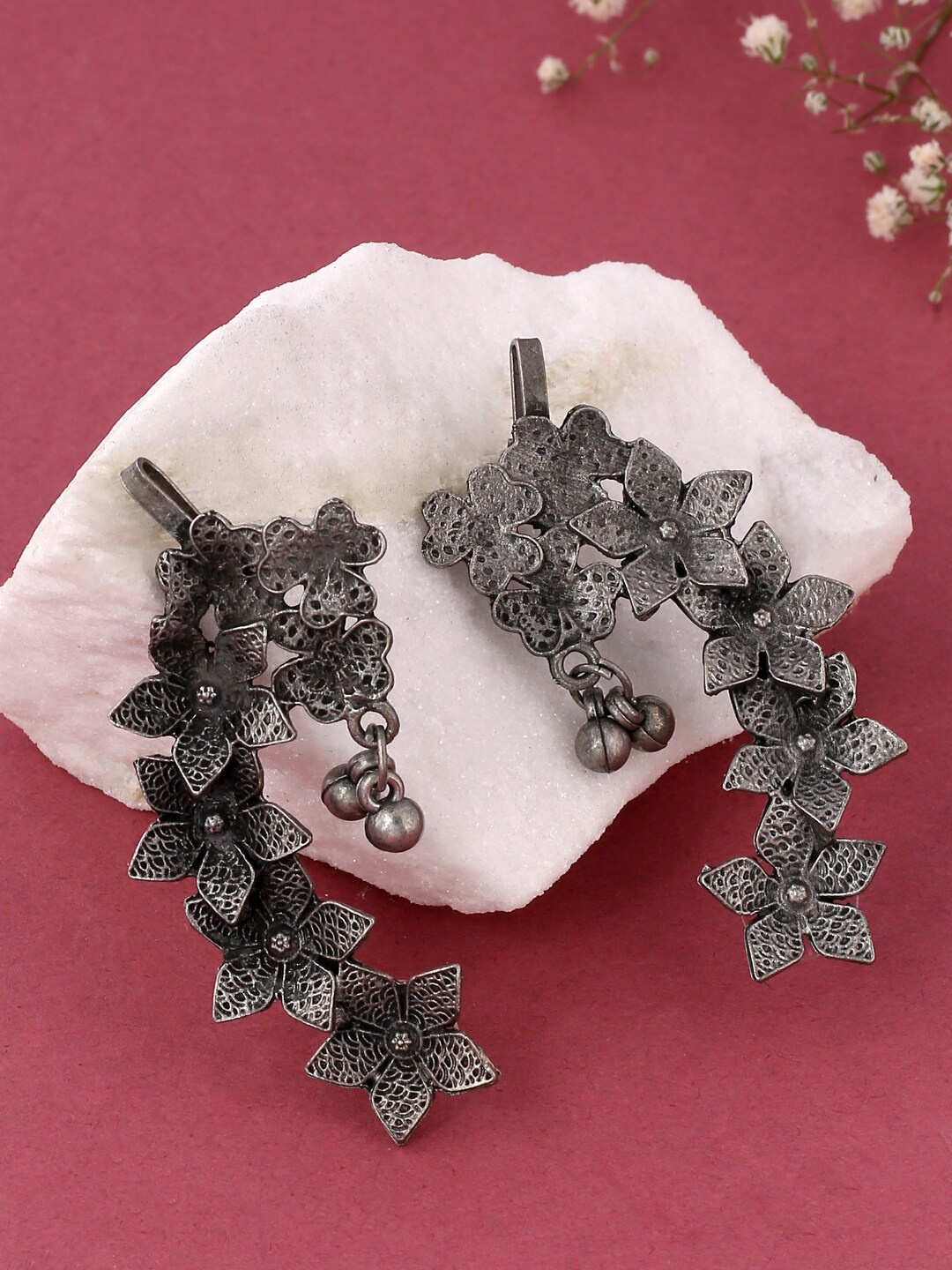 

kashwini Silver-Plated Contemporary Ear Cuffs