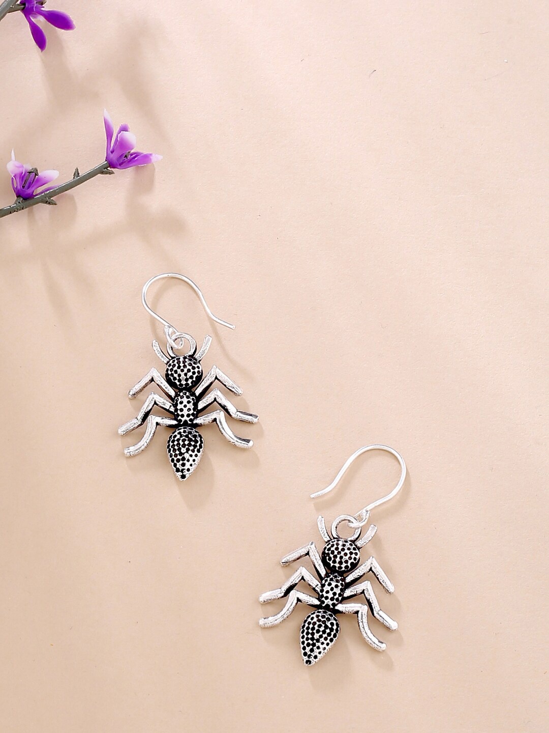 

kashwini Silver-Toned Contemporary Drop Earrings