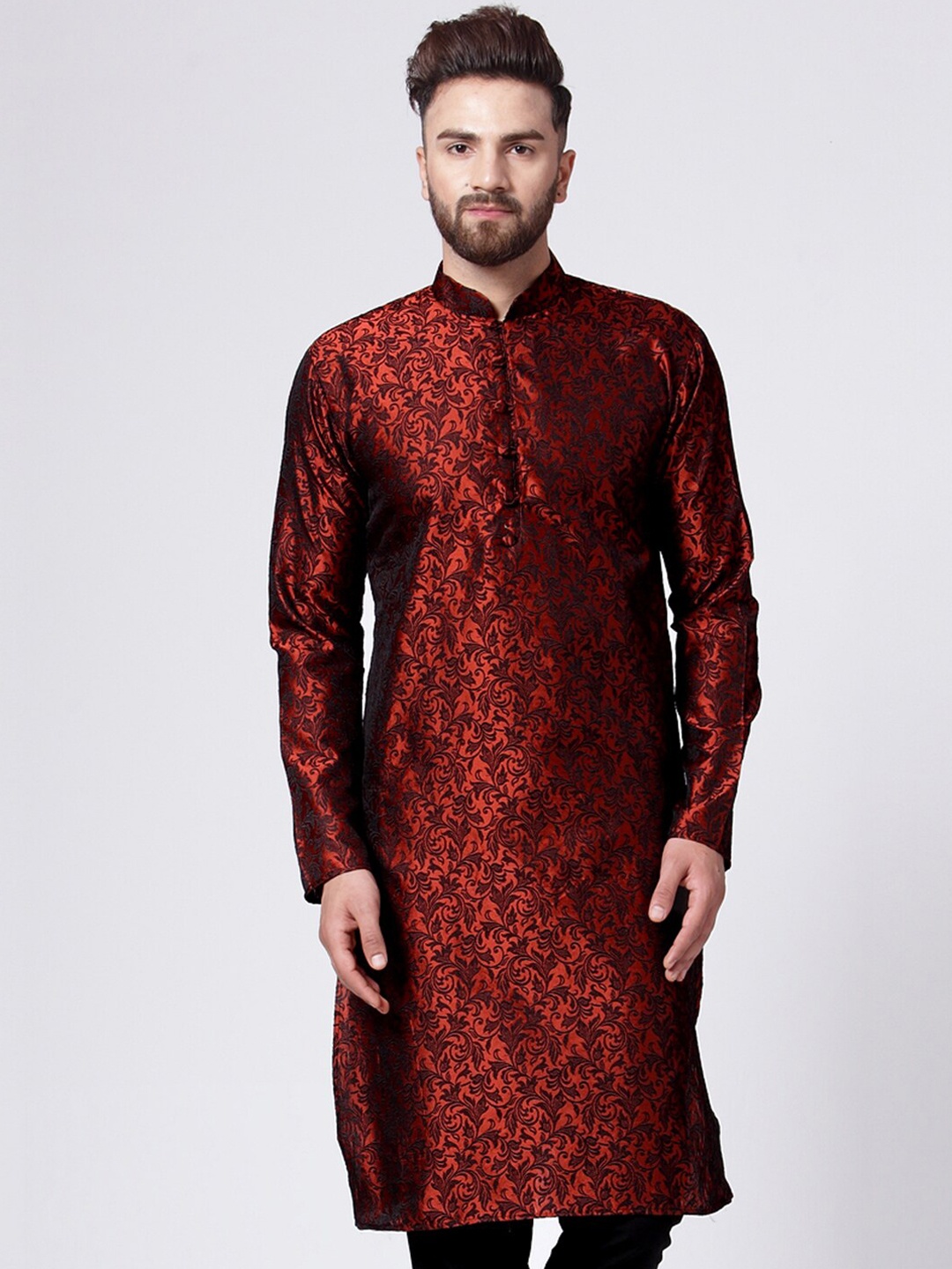 

Jompers Men Maroon & Black Woven Design Kurtas