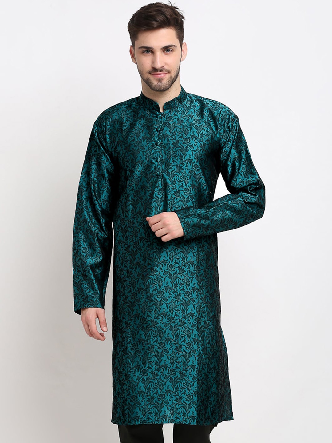 

Jompers Men Green& Black Printed Jacquard Kurta