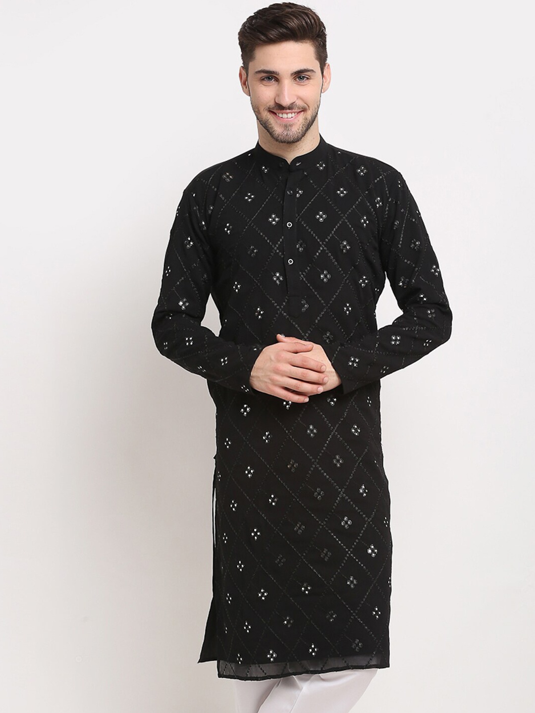 

Jompers Men Black Geometric Embellished Flared Sleeves Thread Work Georgette Kurta