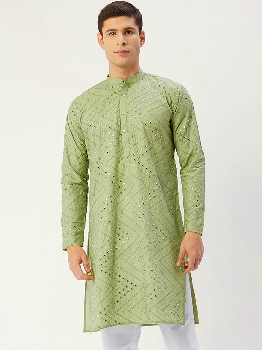

Jompers Men Green Embroidered Mirror Work Pure Cotton Kurtas