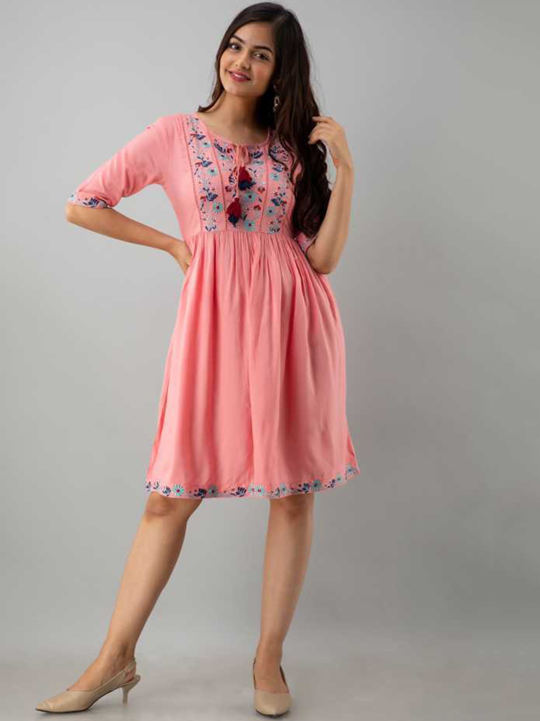 

Sangria Pink & Blue Floral Embroidered Thread Work Ethnic Dress