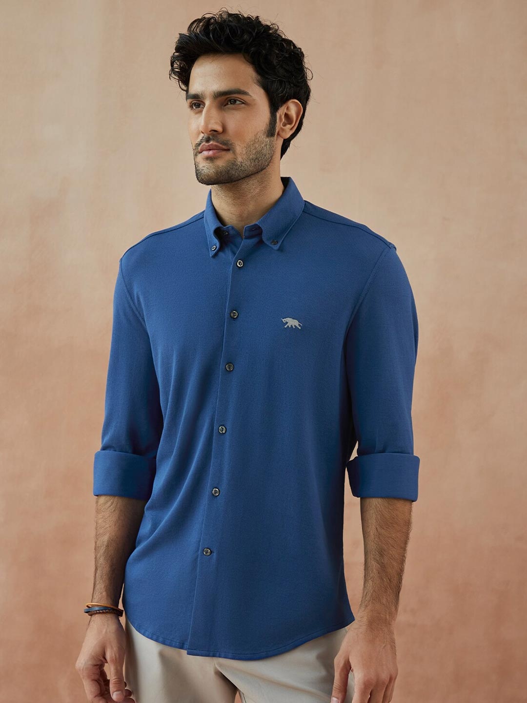

Andamen Men Blue Casual Shirt